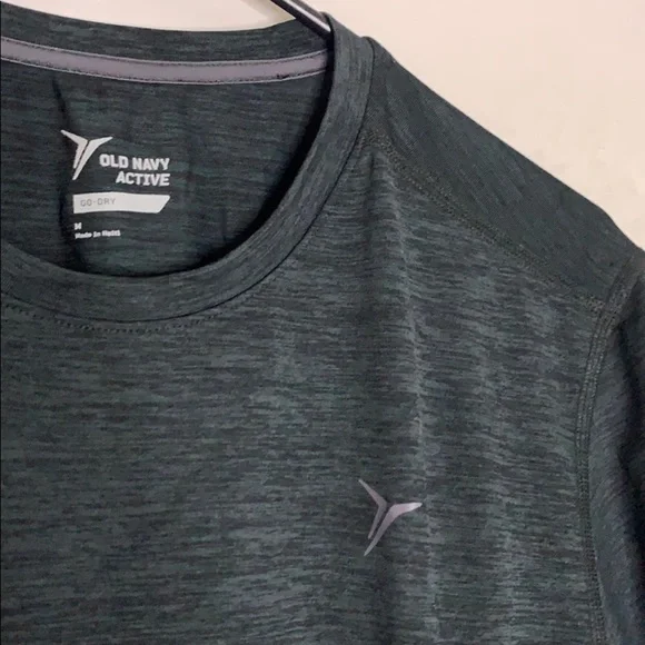 Old Navy Active Go Dry Performance T-shirt Mesh tee men’s medium running top - Picture 3 of 5